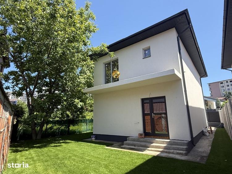 Casă cu 4 camere în Ghencea