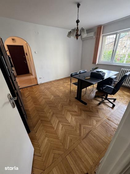 Spațiu comercial, de 65 mp, în Gara de Nord