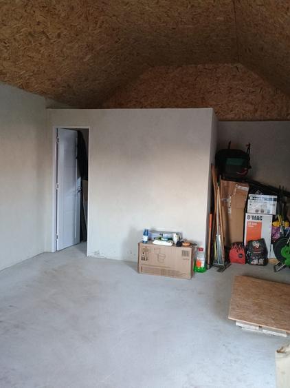 Teren de 1480 mp, în Zamfira