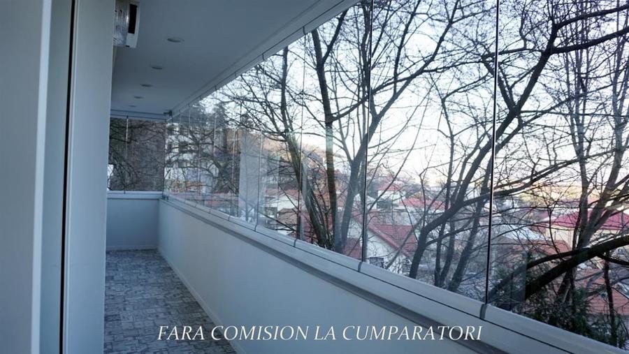 Apartament cu 4 camere decomandat, mobilat în Central