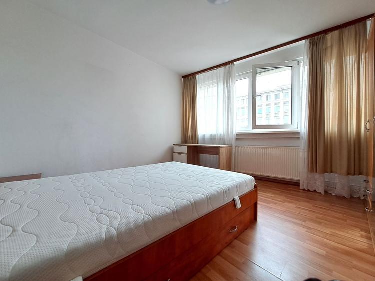 Apartament cu 2 camere semidecomandat în Universitate