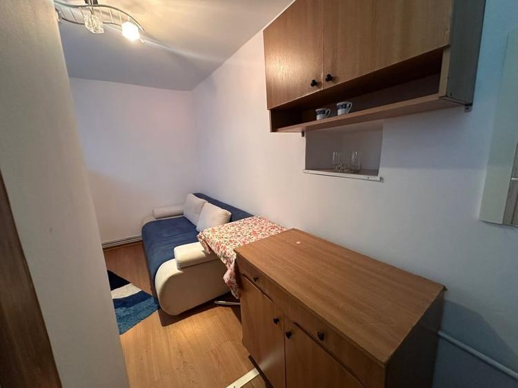 Garsonieră decomandată, mobilată în Mărăști