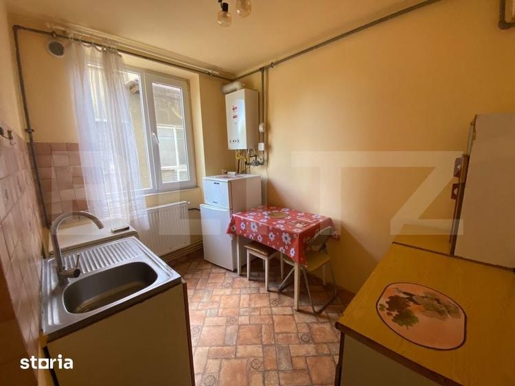 Apartament cu 2 camere decomandat în Elisabetin