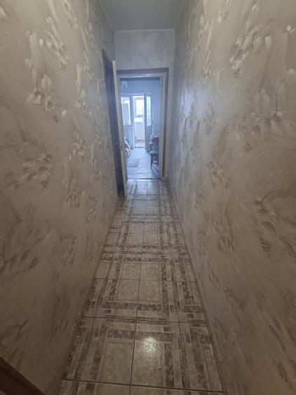 Apartament cu 3 camere decomandat, mobilat în Gară