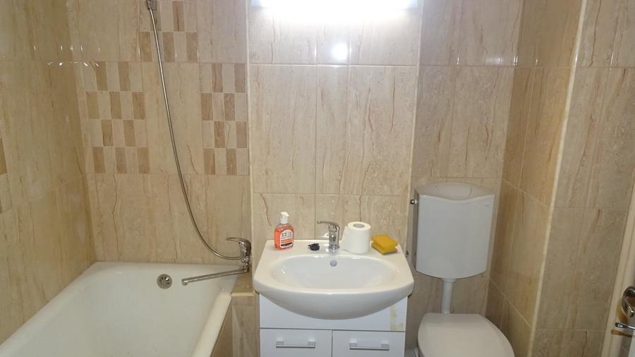 Garsonieră decomandată în Zamfirescu