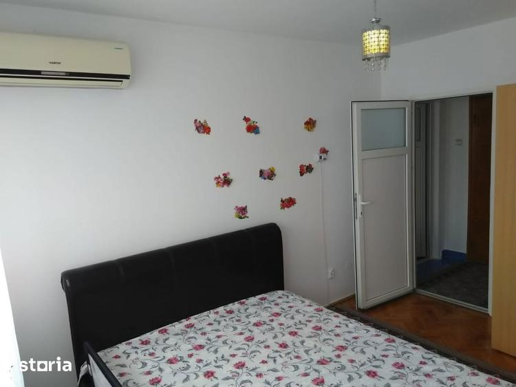 Apartament cu 2 camere semidecomandat zona Podul Ros sensul giratoriu - 2