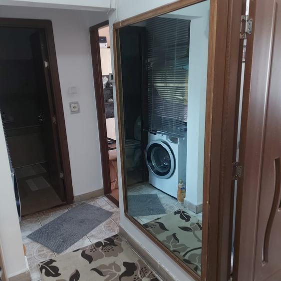 Apartament cu 2 camere decomandat în Soarelui