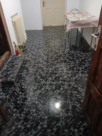 Apartament cu 2 camere decomandat în P-ța Maria