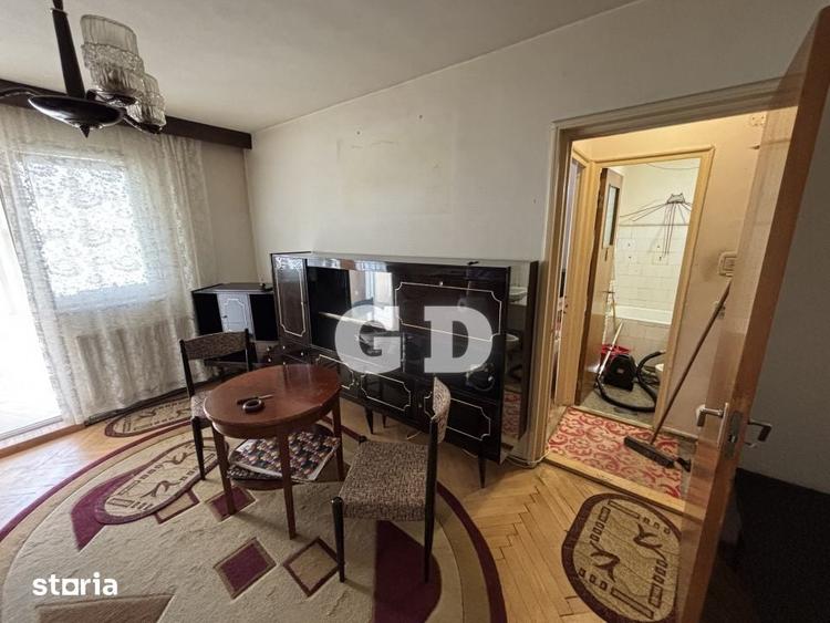 Apartament cu 2 camere semidecomandat în Cedonia