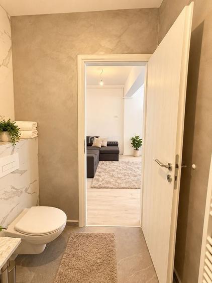 Apartament cu 2 camere nedecomandat, mobilat în Rulmentul