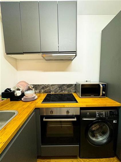 Apartament cu 2 camere semidecomandat, mobilat în Aviației