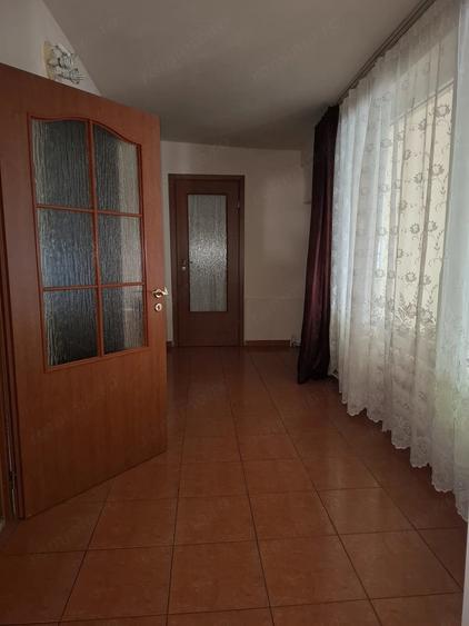 Casă cu Teren 500 Mp în Telegrafului