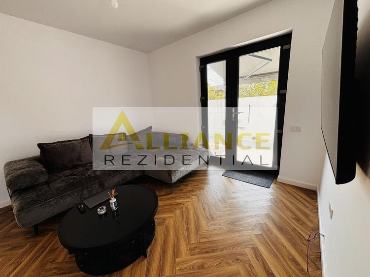 Casă individuală cu 5 camere cu Canalizare în Berceni