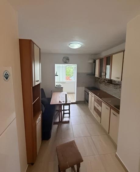 Apartament cu 2 camere decomandat, mobilat în Copou