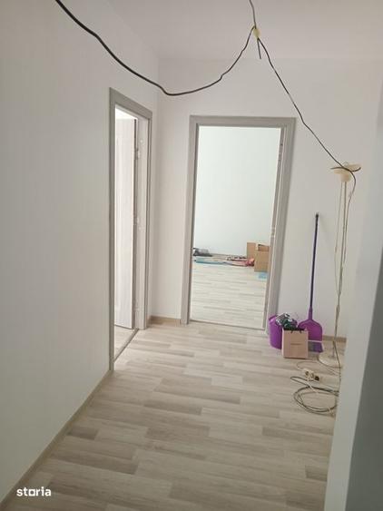 2 Cam Mircea Cel Batran Decomandat, Intermediar - 1
