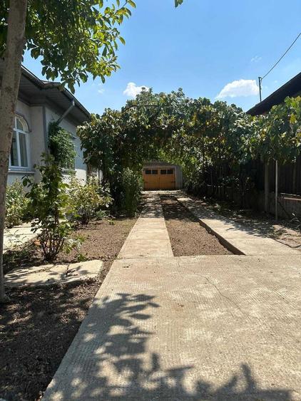 Casă cu 4 camere cu Teren 700 Mp în Exterior Vest