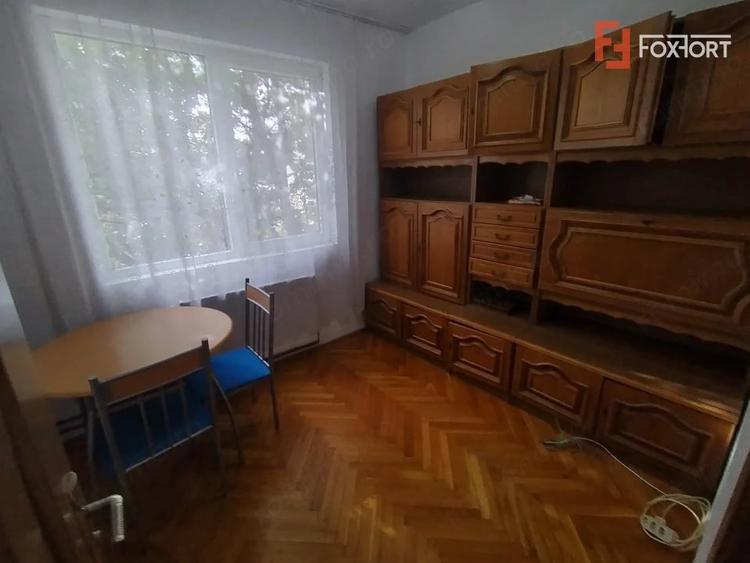 Apartament cu 2 camere semidecomandat în Complex Studențesc