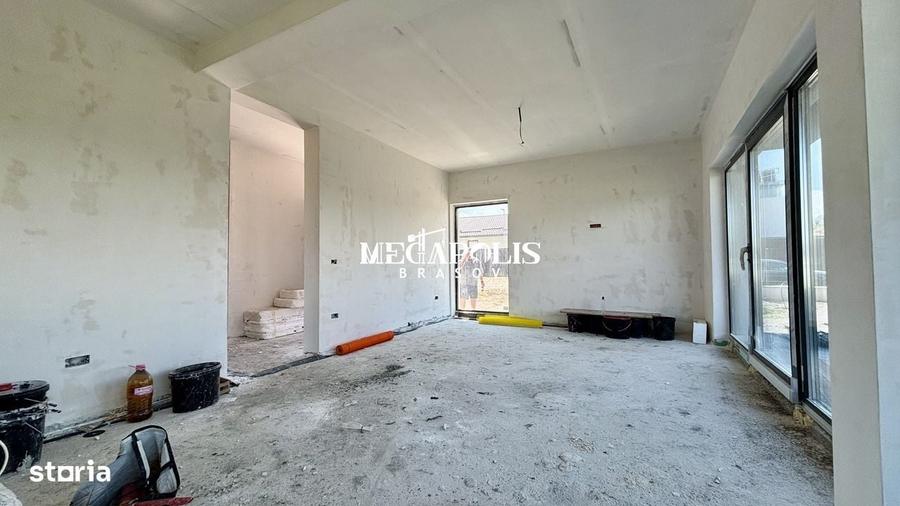 Casă cu 4 camere în Central