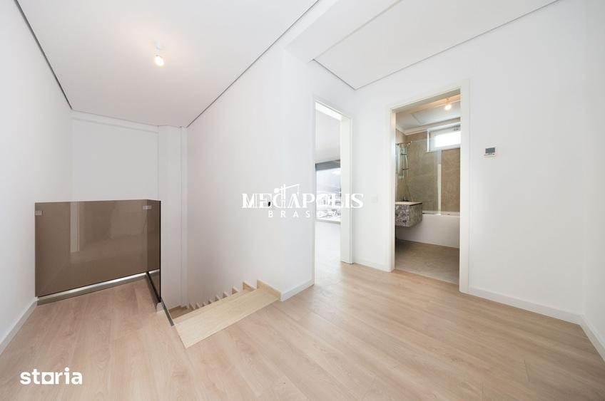 Apartament cu 4 camere în Astra