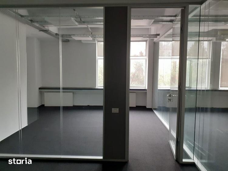 Spațiu comercial, de 3,000 mp, în Basarabia