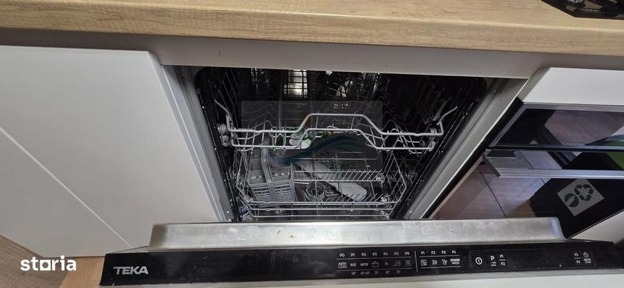 Apartament cu 3 camere decomandat în Obcini