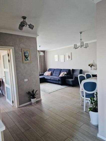 Duplex cu 4 camere cu Canalizare în Centura