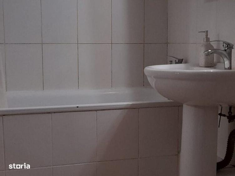 Apartament cu 2 camere decomandat în Aviației