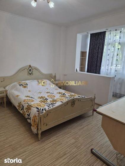 Apartament cu 3 camere, mobilat în Berceni