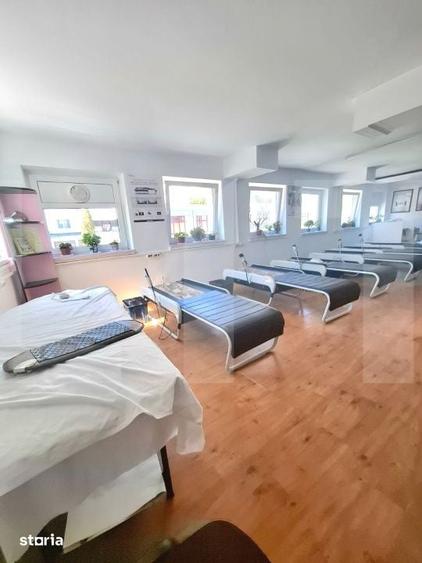 Spațiu comercial, de 25 mp, în Central