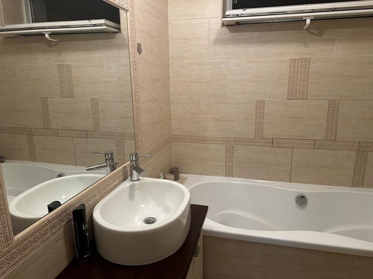 Apartament cu 2 camere decomandat în Turnișor