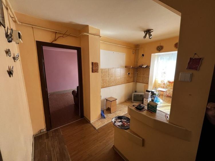Apartament cu 2 camere decomandat în Viitorului