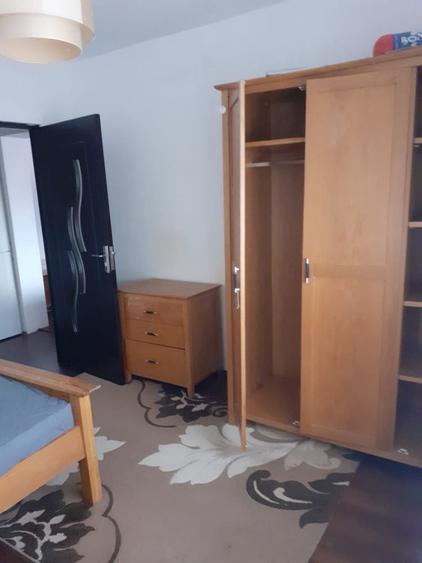 Apartament cu 2 camere nedecomandat în Central