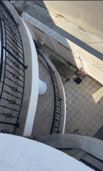 Casă cu 9 camere cu Canalizare în Faleza Nord