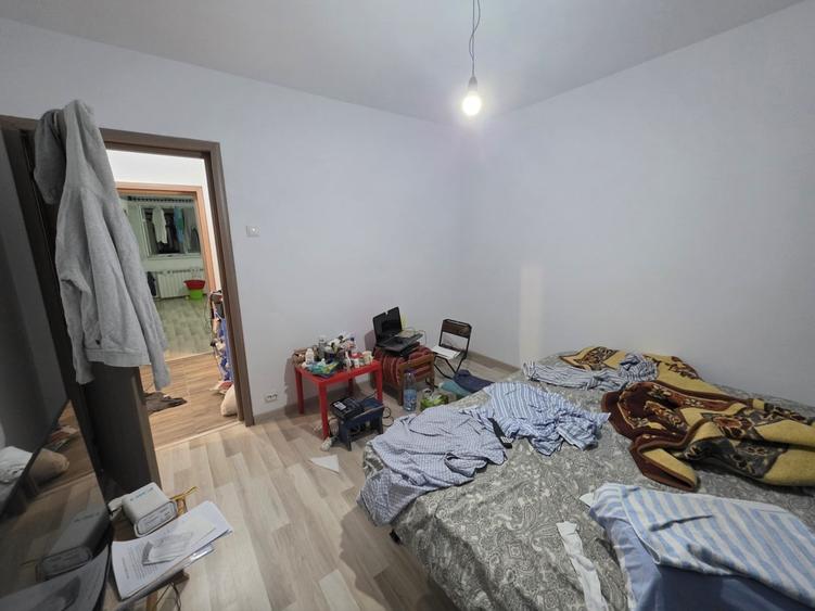 Apartament cu 3 camere decomandat în 1 Decembrie 1918