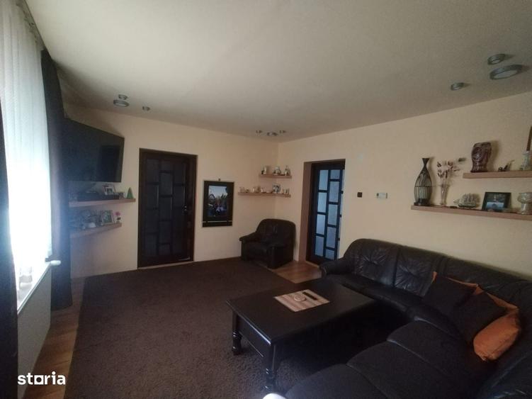 Casă cu 4 camere cu Teren 516 Mp în Brâncoveanu