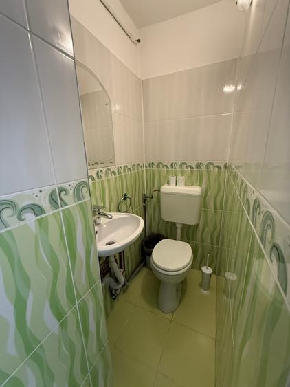 Apartament cu 3 camere în Crângași