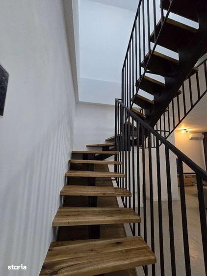 Apartament cu 3 camere decomandat în Tunari