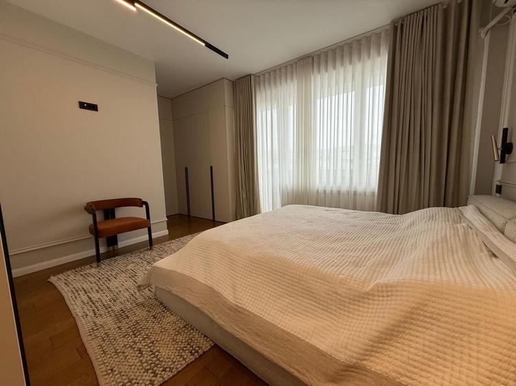 Apartament cu 3 camere în 13 Septembrie