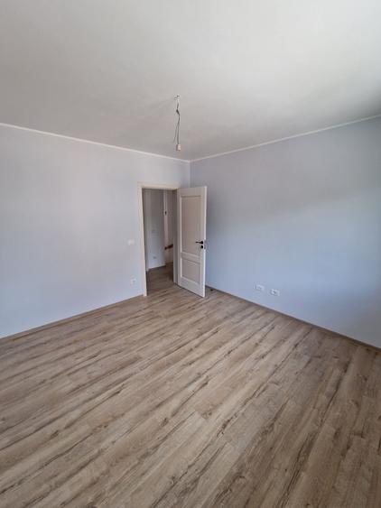 Spațiu comercial, de 120 mp, în Nord