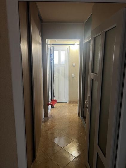 Apartament cu 3 camere nedecomandat în Central