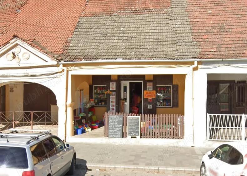 Spațiu comercial, de 100 mp, în Central