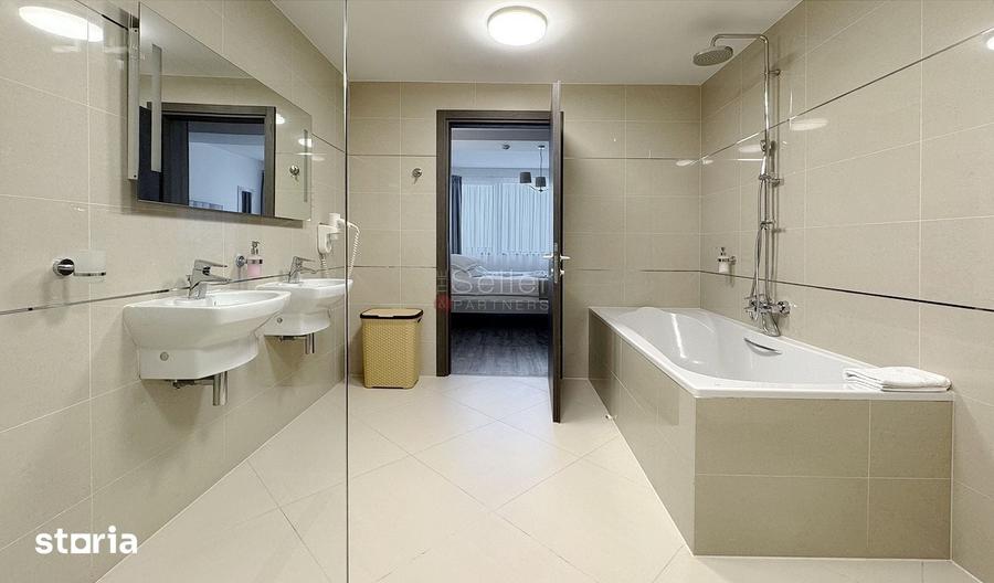 Apartament cu 5 camere în Central