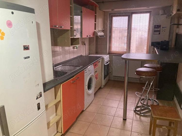 Apartament cu 2 camere decomandat în Tomis III