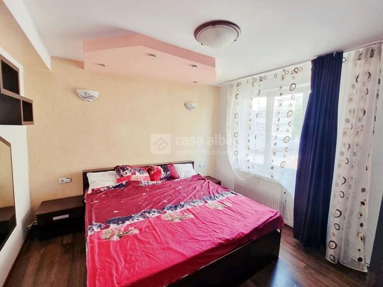 Apartament cu 2 camere semidecomandat, mobilat în Central
