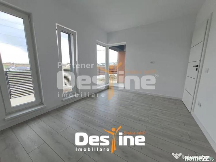 Casă cu 4 camere cu Teren 350 Mp în Miroslava