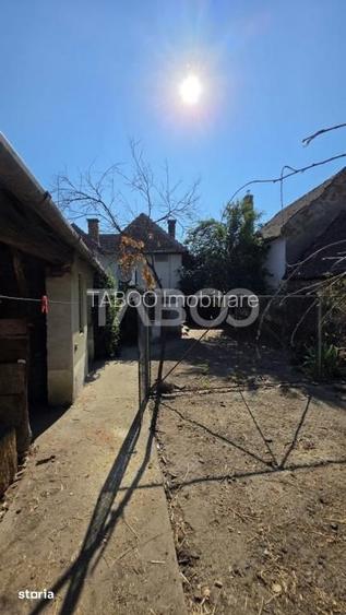 Casa saseasca de vanzare in Petresti judetul Alba