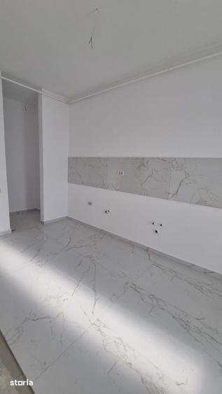 Apartament cu 3 camere decomandat în Militari