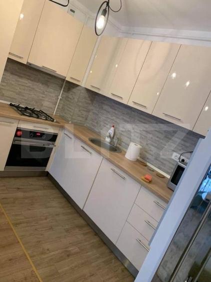 Apartament cu 2 camere semidecomandat, mobilat în Bună Ziua