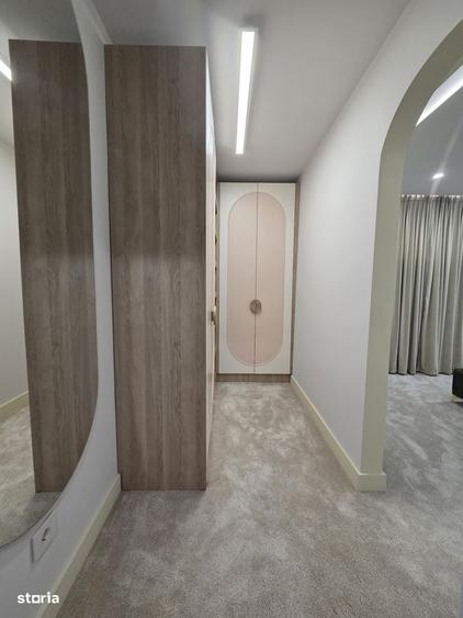 Casă cu 4 camere în Școlilor