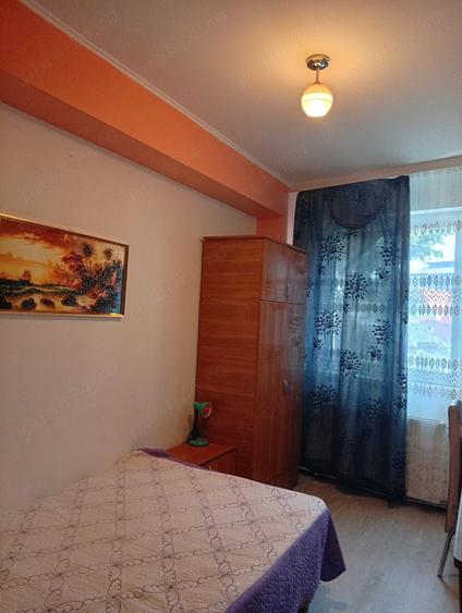 Apartament cu 3 camere semidecomandat în Bahne